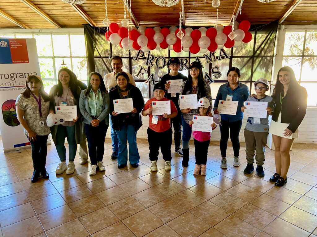 Ceremonia de certificación de la Iniciativa Local en Cauquenes